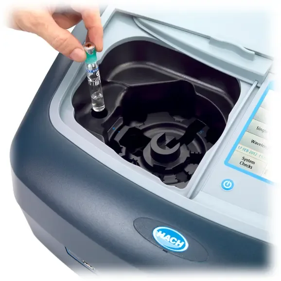 Hach DR6000 UV VIS Spectrophotometer with RFID Technology LPV441.99.00012 benchtop lab instrument
