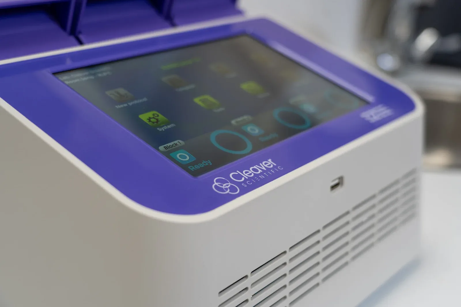 EZEEcycler TRI laboratory thermal cycler